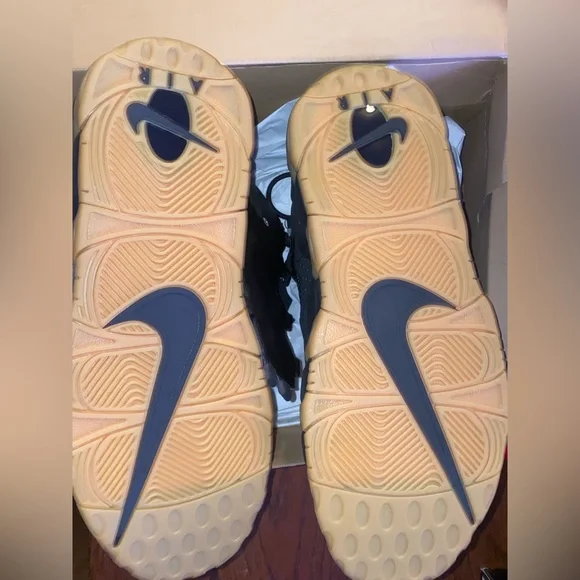 Nike air Mo Money. “Black/Gum” Deadstock. Never worn display picture 2